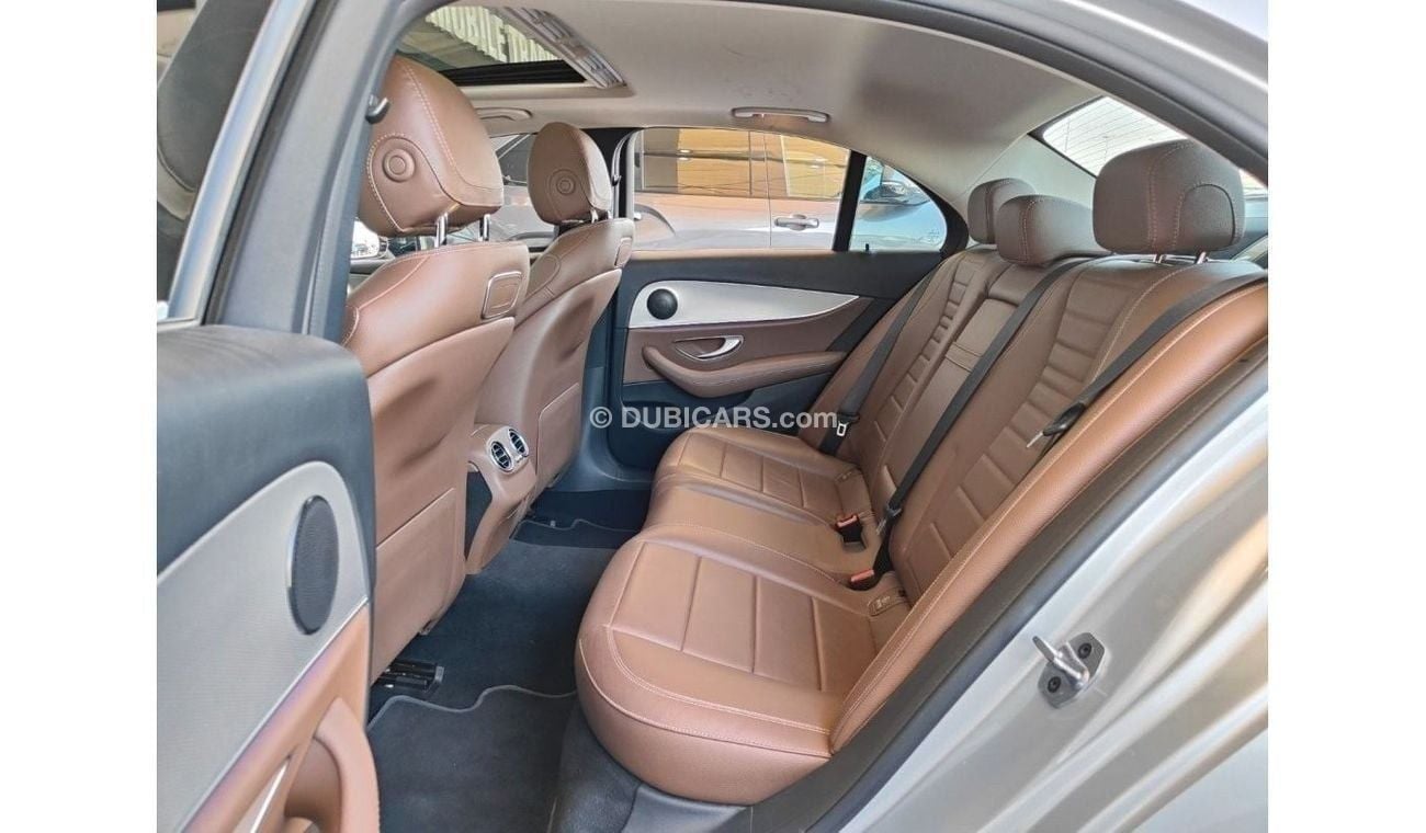 مرسيدس بنز E200 AED 2,200 P.M | 2019 MERCEDES BENZ E200 AMG KIT 2.0L | SUNROOF | GCC | UNDER GARGASH WARRANTY