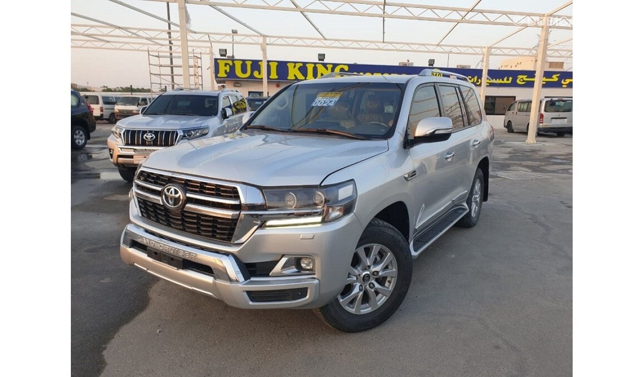 Toyota Land Cruiser GXR - V6 - FULL OPTIUON (PETROL)