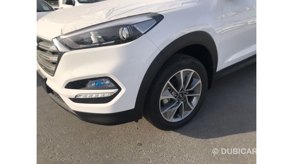 sensor usb quality air White, 2018 Tucson sale. Hyundai for