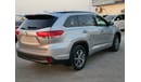 Toyota Highlander 2017 Model XLE full option 4x4 , Sunroof and Push button