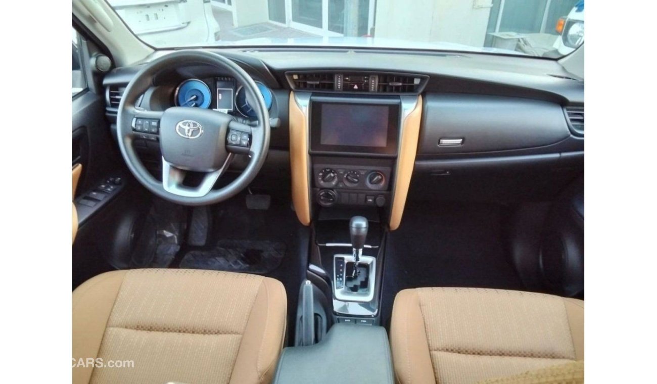 تويوتا فورتونر Toyota Fortuner 2.4L Diesel AT MY2024