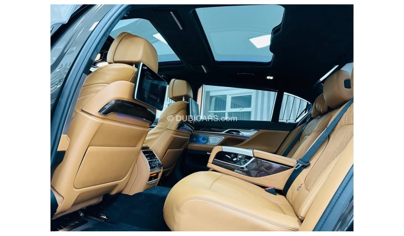 BMW 750Li Luxury Plus GCC .. FSH .. Top Range .. Perfect Condition .. V8 .