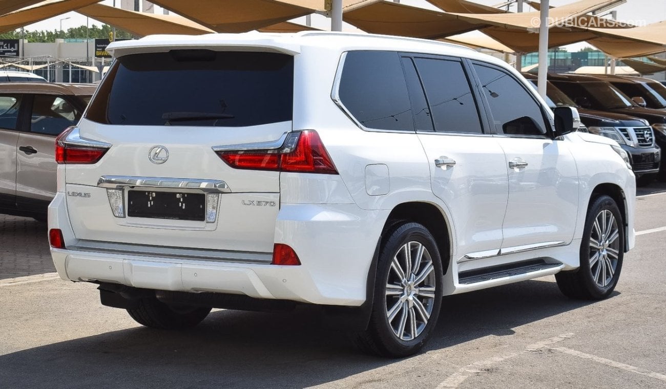 Lexus LX570