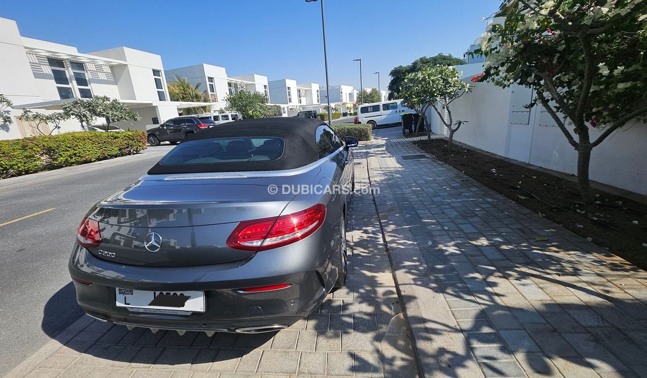 مرسيدس بنز C200 Convertible