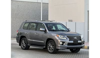 لكزس LX 570 Platinum Signature 5.7L LEXUS LX570s 2014 GCC// ACCIDENTS FREE// FULL OPTIONS// PERFECT CONDITION