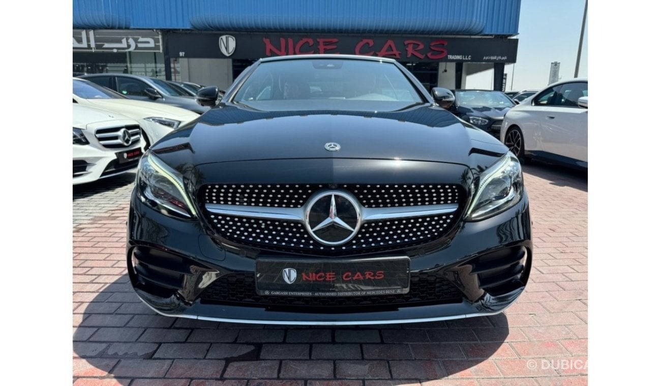 Mercedes-Benz C 200 Coupe Premium + Gcc spec.