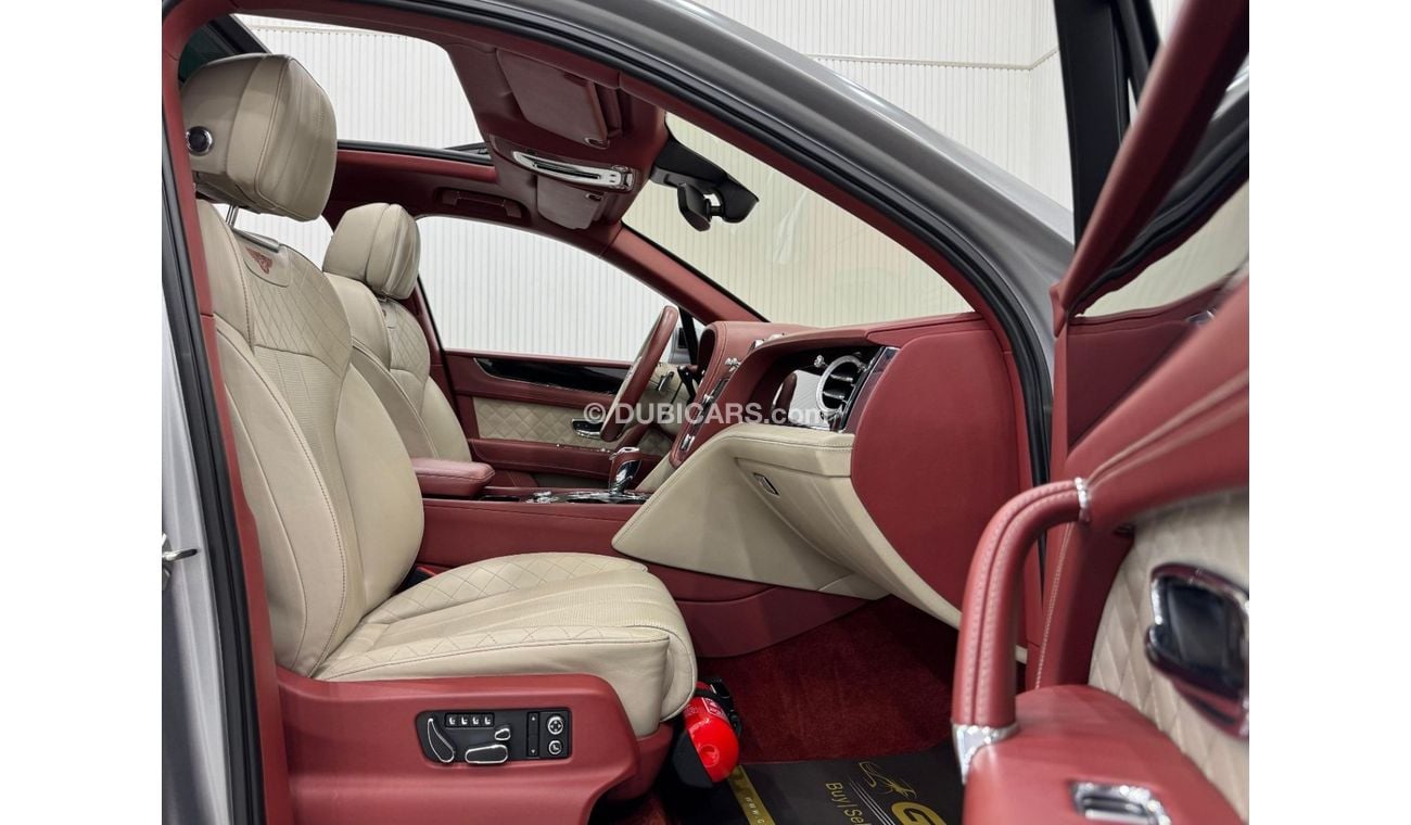 بنتلي بينتايجا W12 AWD 2017 Bentley Bentayga W12, Service History, Full Options, Low Kms, Excellent Condition, GCC