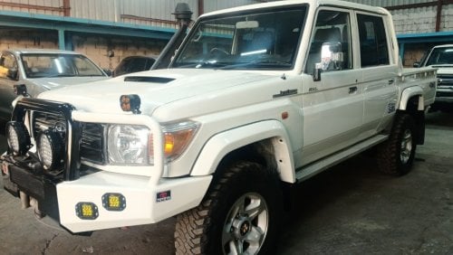 Toyota Land Cruiser Pick Up