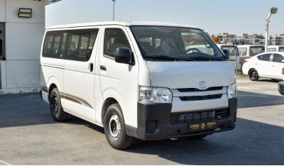 تويوتا هاياس Hiace Standard Roof 15 Seater 2.5L Diesel .