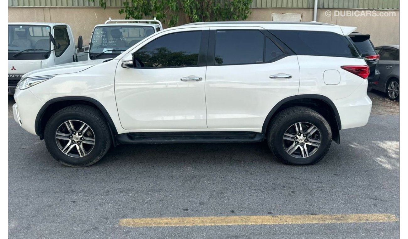 Toyota Fortuner EXR 4XR