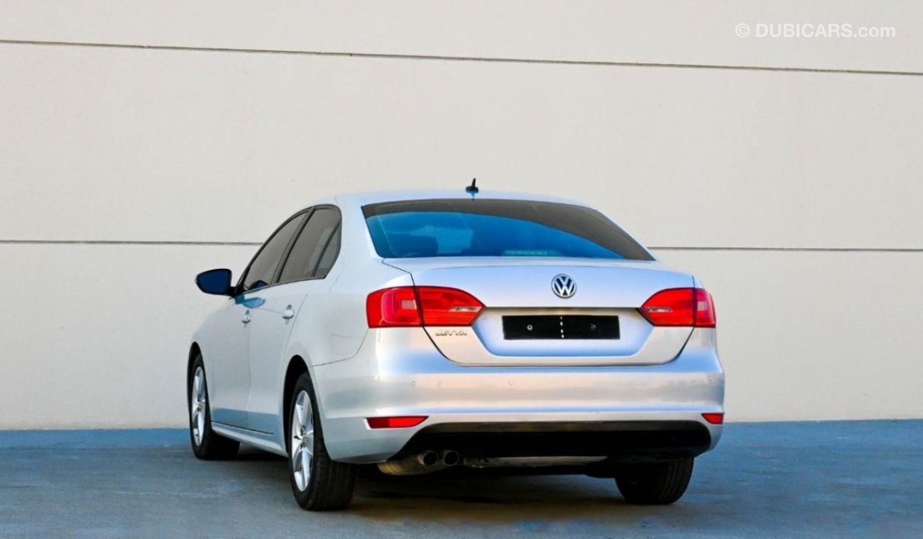 Volkswagen Jetta Comfortline Volkswagen Jetta 2012 GCC in excellent condition, inside and out