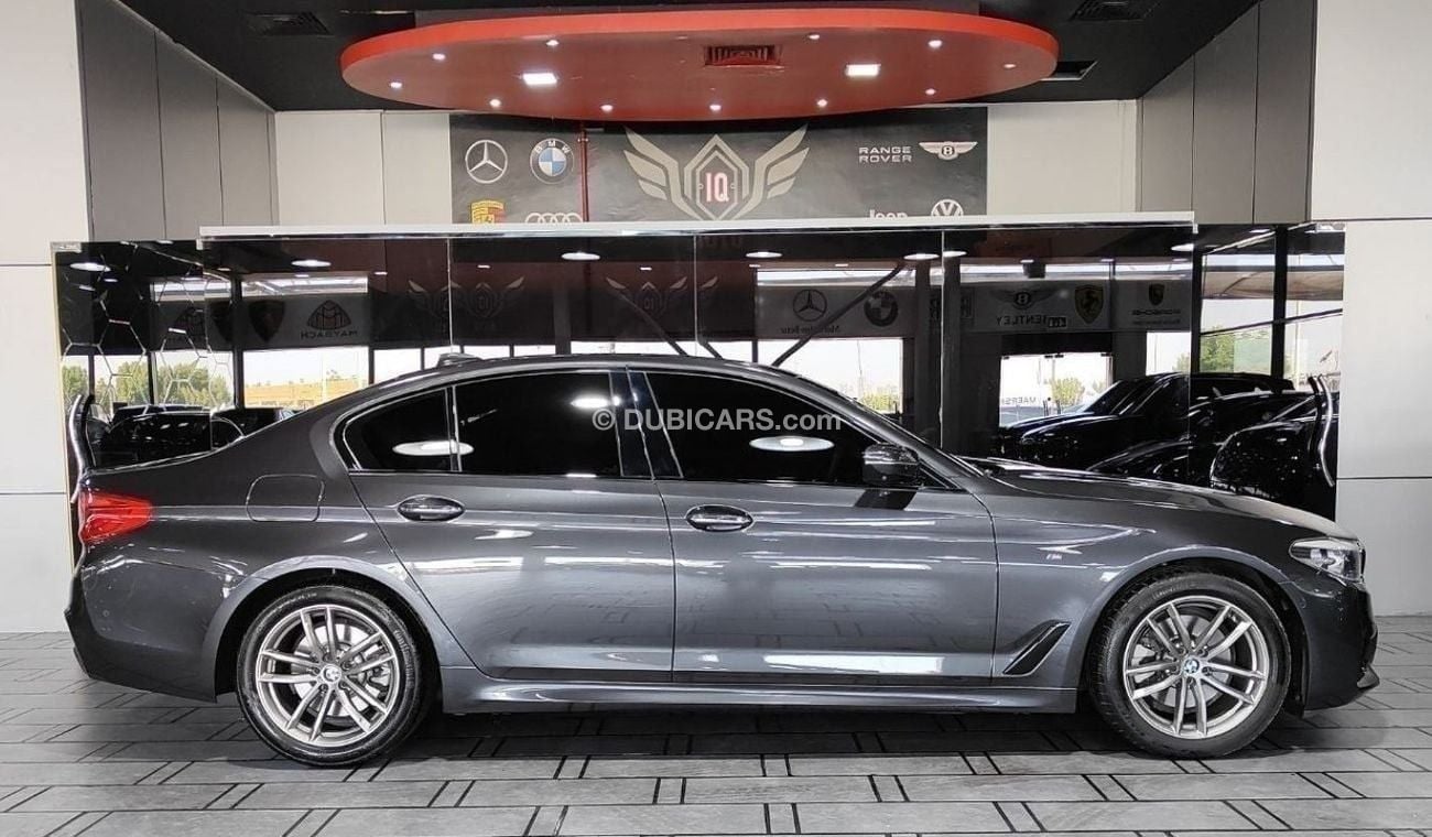 BMW 520i M- sport AED 1,300 P.M | 2018 BMW  520i M-SPORT | UNDER WARRANTY | GCC | 2.0L TWIN POWER TURBO | SUN