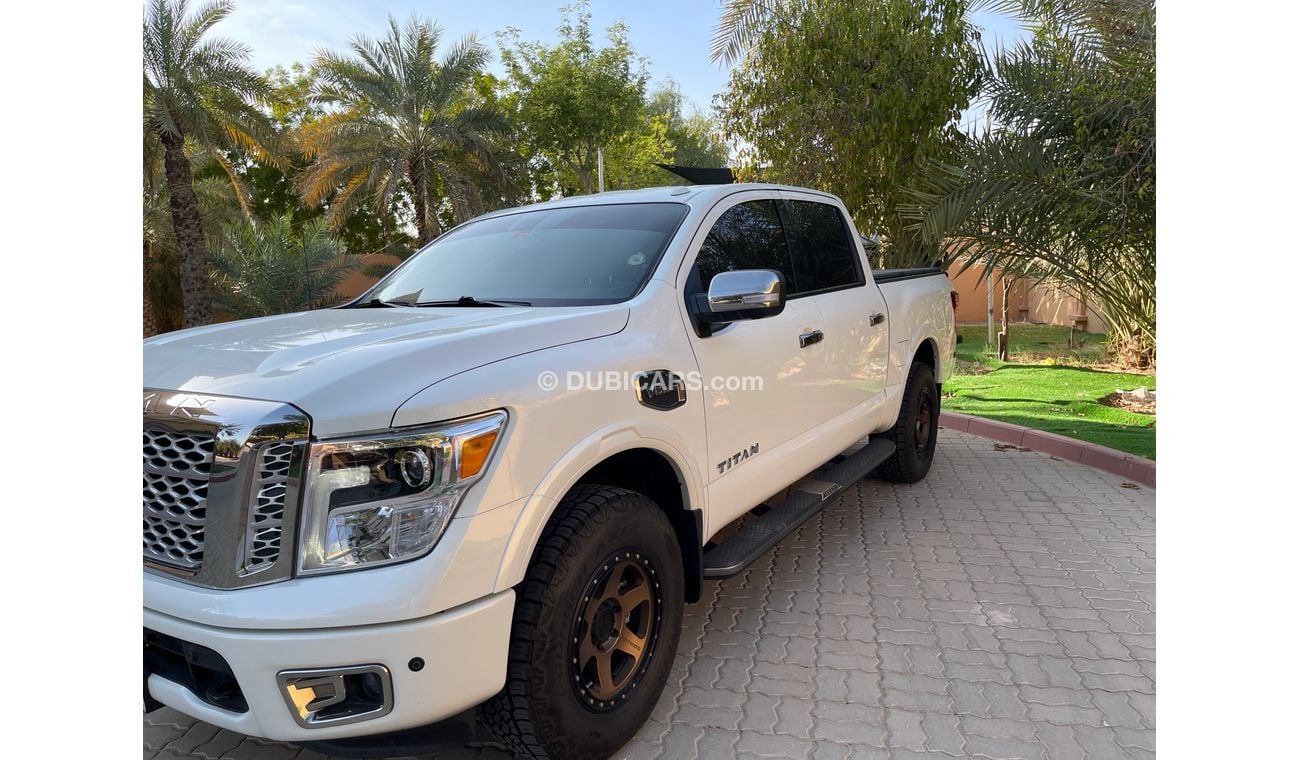 Nissan Titan Platinum Reserve