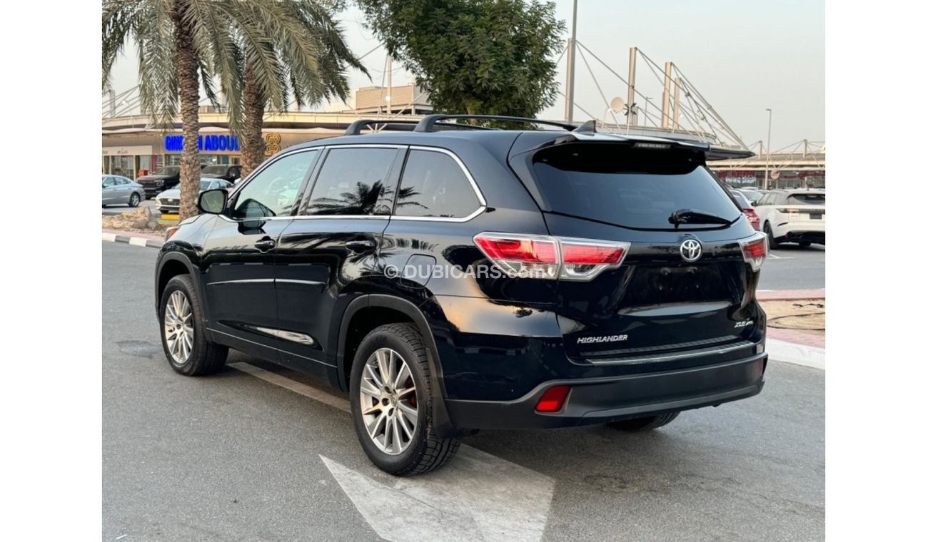 تويوتا هايلاندر 2018 XLE PREMIUM SUNROOF 4x4 FULL OPTION CANADA SPEC