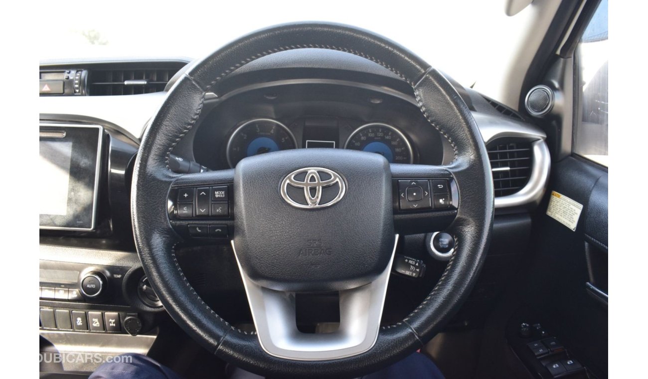 Toyota Hilux SR Toyota Hilux 2018 White Diesel Full Option