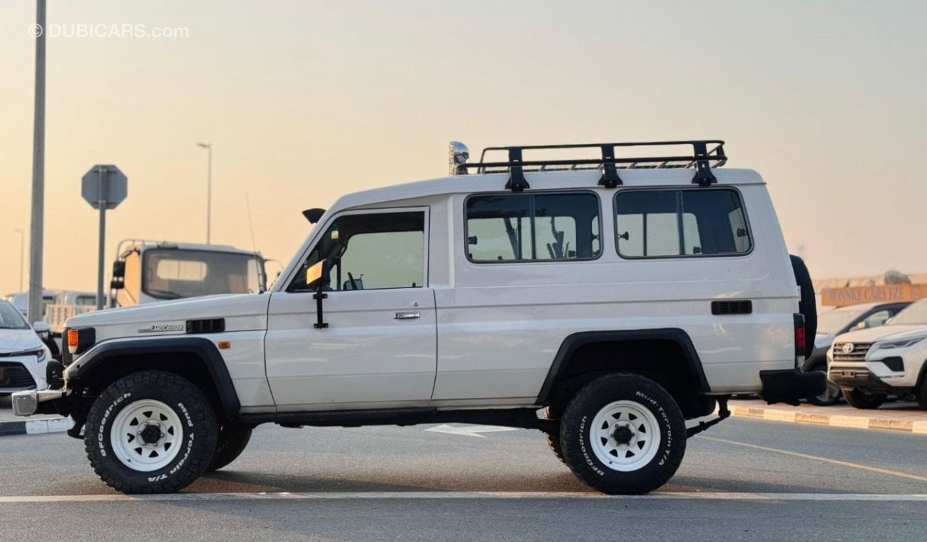 Toyota Land Cruiser Hard Top HARDTOP | ROOF RACK  | 4.2L MANUAL DIESEL ENGINE | 4 X 4 | AIR SNORKEL