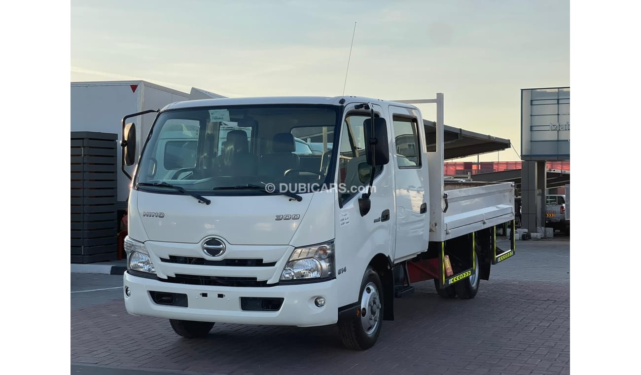 Hino 300 2022 | D/C | Original Paint I Ref#25