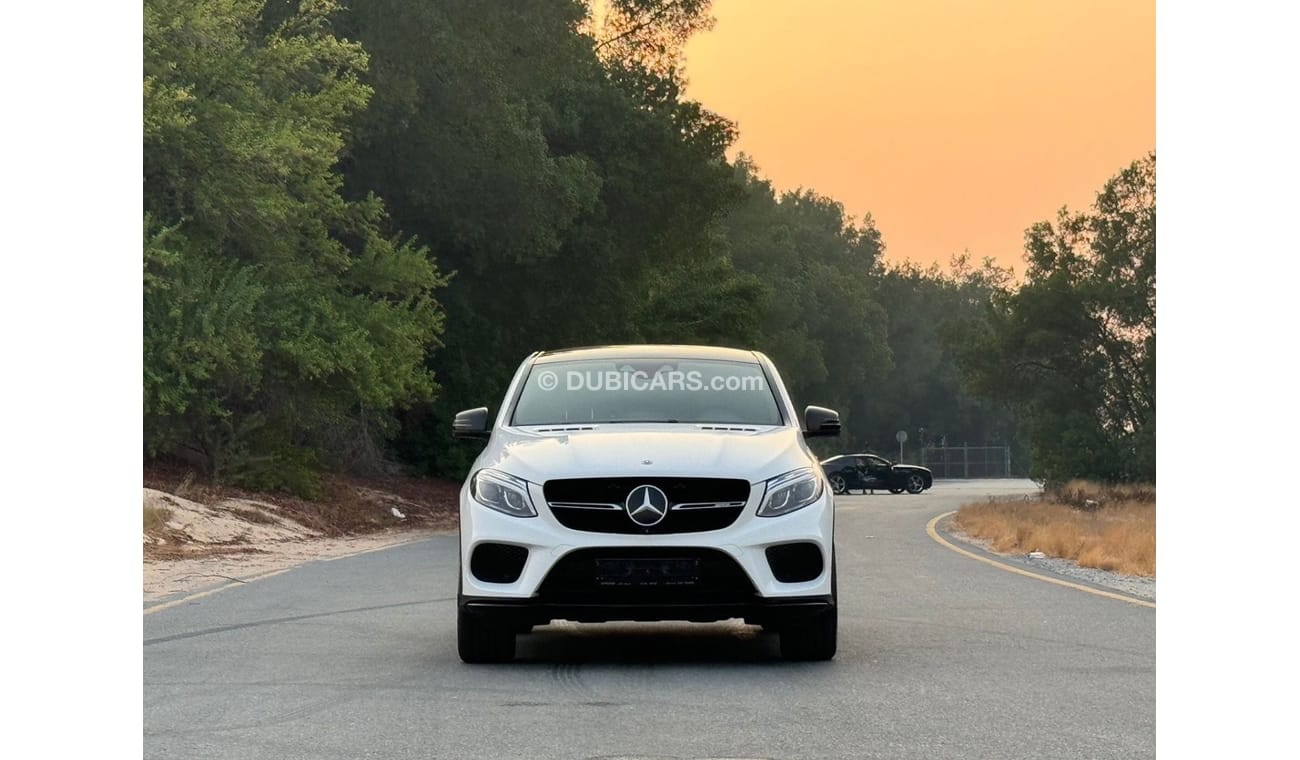 مرسيدس بنز GLE 43 AMG Coupe 3.0L ONLY 3100/- AED MONTHLY INSTALLMENT WITH ZERO DOWN PAYMENT