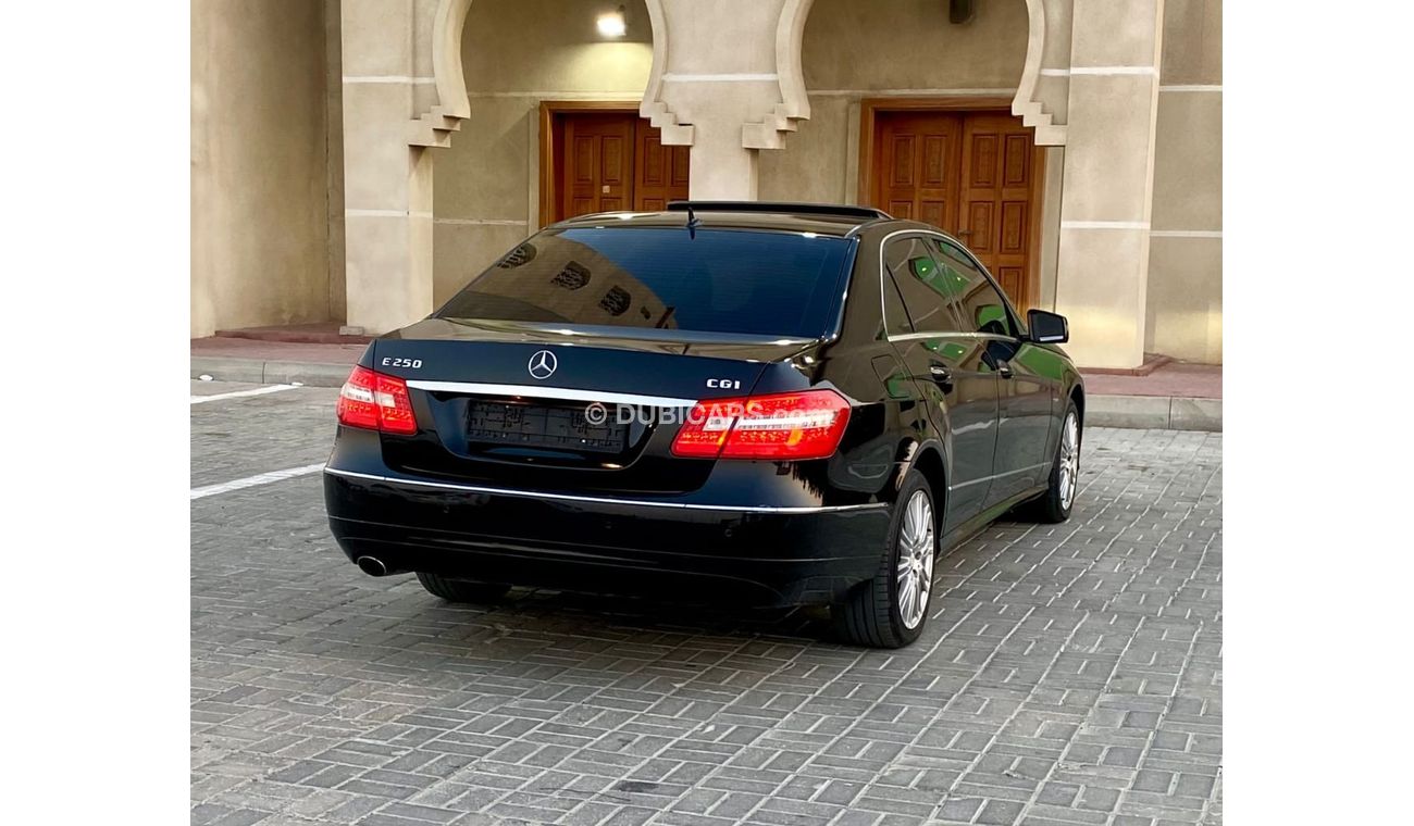 مرسيدس بنز E 250 Good condition car GCC spec