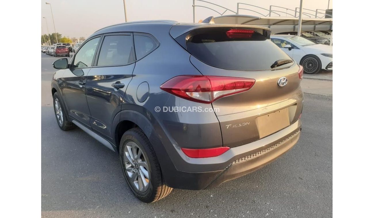 Hyundai Tucson Full Option 2.4L