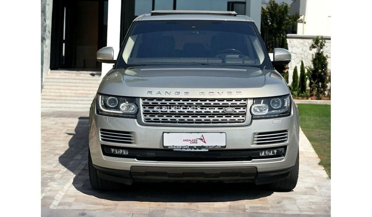 لاند روفر رينج روفر Vogue SE 5.0L AED 2,220 PM |RANGE ROVER VOUGE SE 5.0SC V8 | GCC | HEAD'S UP DISPLAY |LUXURIOS CABIN