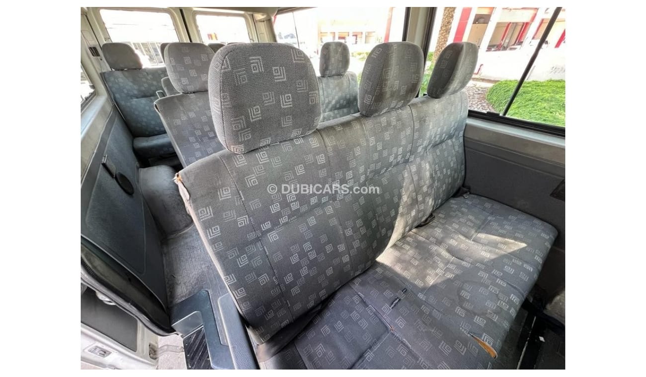 Mercedes-Benz Sprinter MERCEDES BENZ SPRINTER 2011 GCC 16 PASSENGER FULL SERVICE AGENCY HISTORY