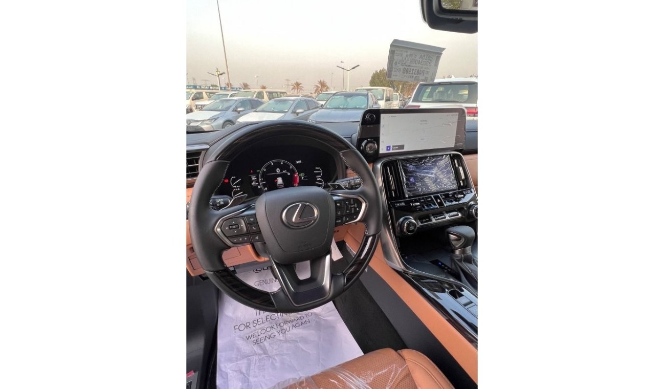 لكزس LX 600 LEXUS LX 600 SIGNUIGURE 3.5 PETROL