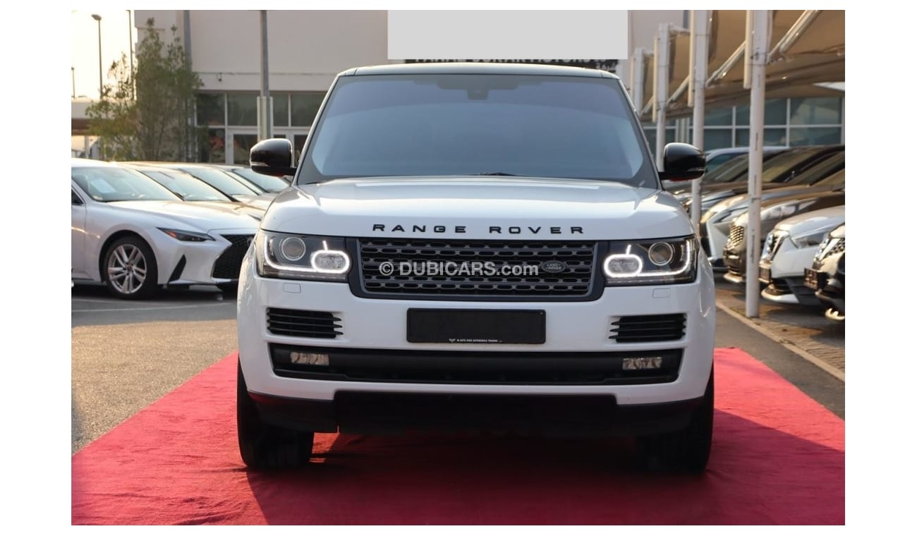 لاند روفر رينج روفر Range Rover Vogue HSE / 2016 / GCC / V8 / Free Accident