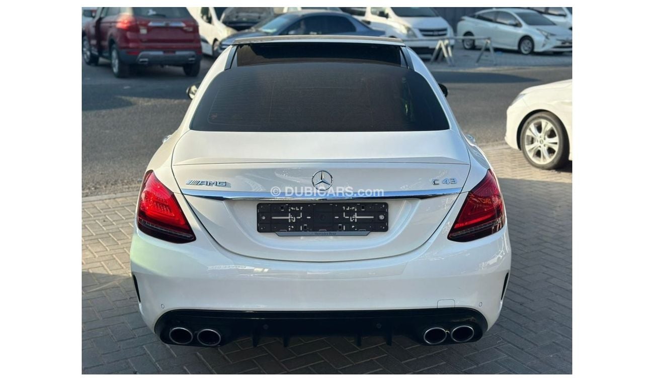 Mercedes-Benz C 43 AMG Mercedes Benz C 43 AMG 2019 Korean Specs