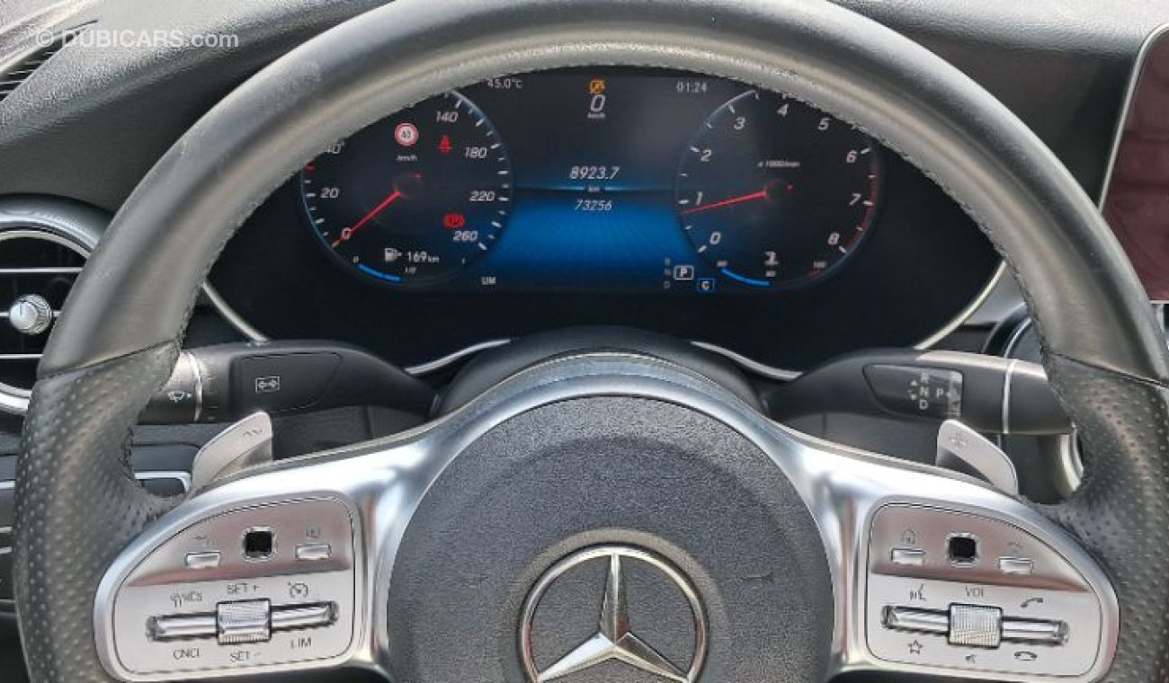 Mercedes-Benz C200 C200 AMG 2019 GCC  FULL SERVICE + WARRANTY MERCEDES GARGASH + ORGINAL PAINT 100% + FULL OPTION