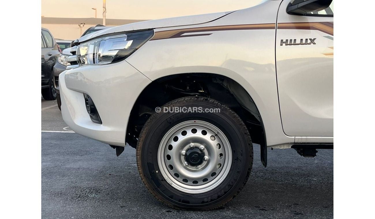 Toyota Hilux HILUX DC 4x4 2.7L PETROL