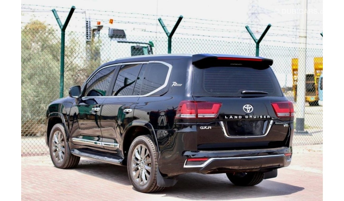 Toyota Land Cruiser GXR Toyota landcuriser 2014