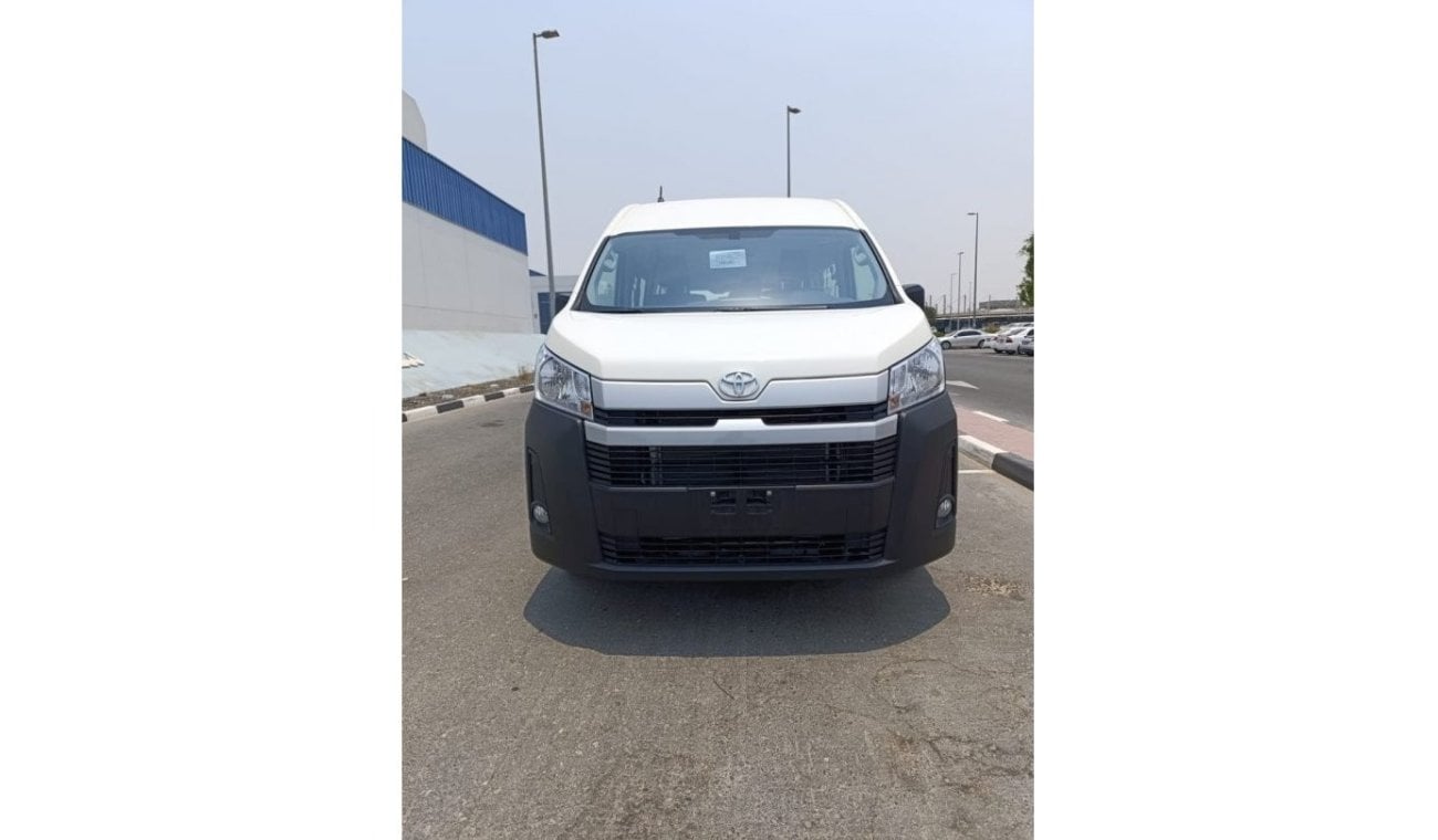 تويوتا هاياس HiAce 3.5L AUTOMATIC 3 Point  Seats Belt ( READY STOCK )