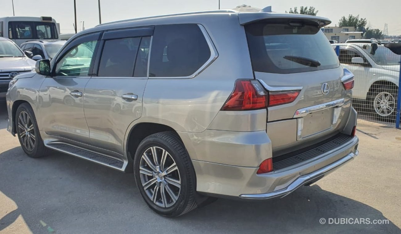 Lexus LX570 RHD, DIESEL, AUTOMATIC, 5700CC 4X4 (EXPORT ONLY)