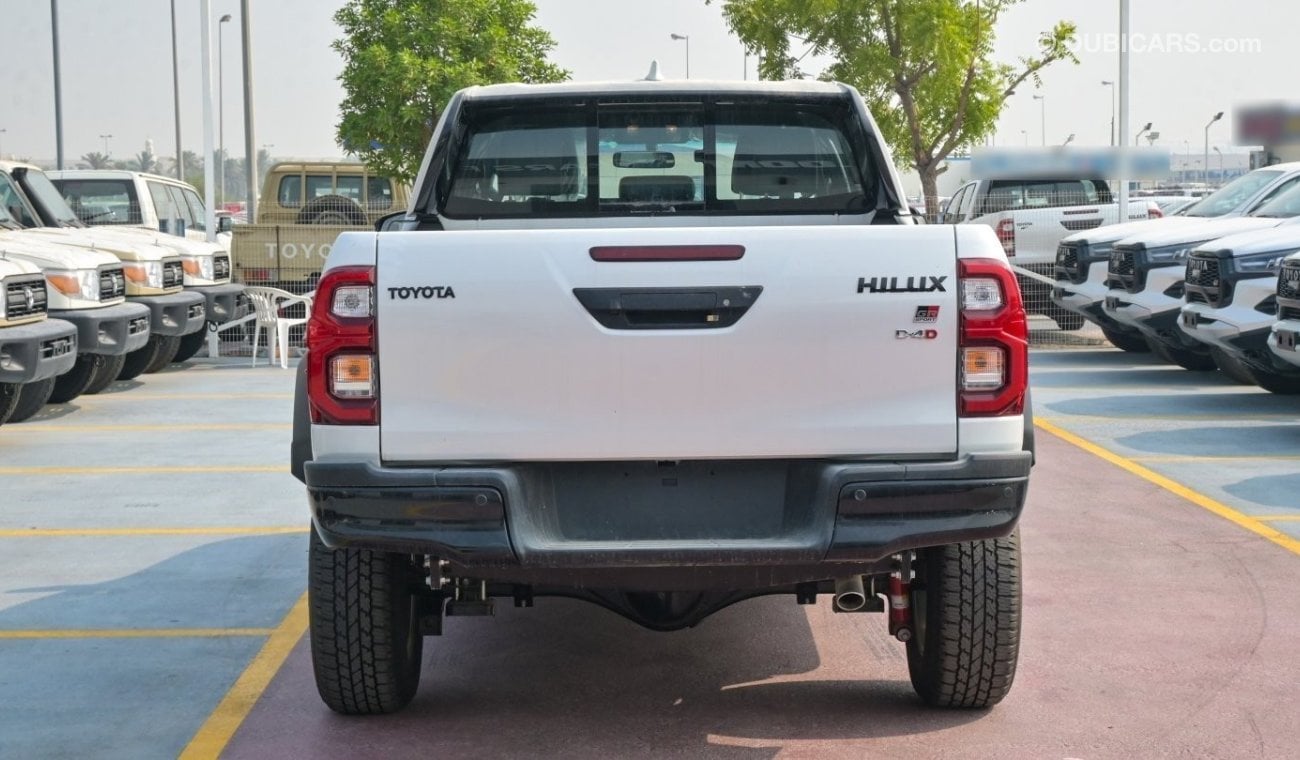 تويوتا هيلوكس Toyota Hilux 2.8Ltr GR SPORT AT 2024-WHITE-SAUDI SPECS