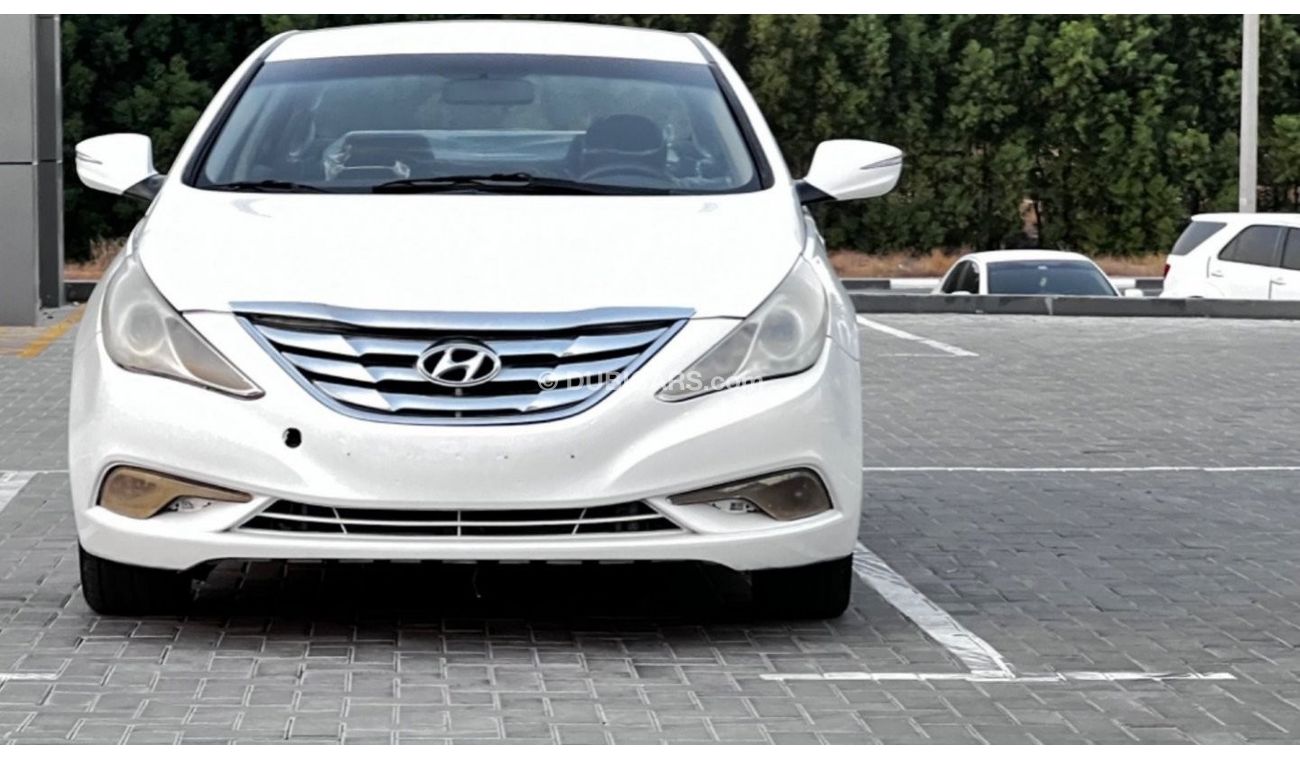 Used Hyundai Sonata GL 2014 for sale in Sharjah - 694415