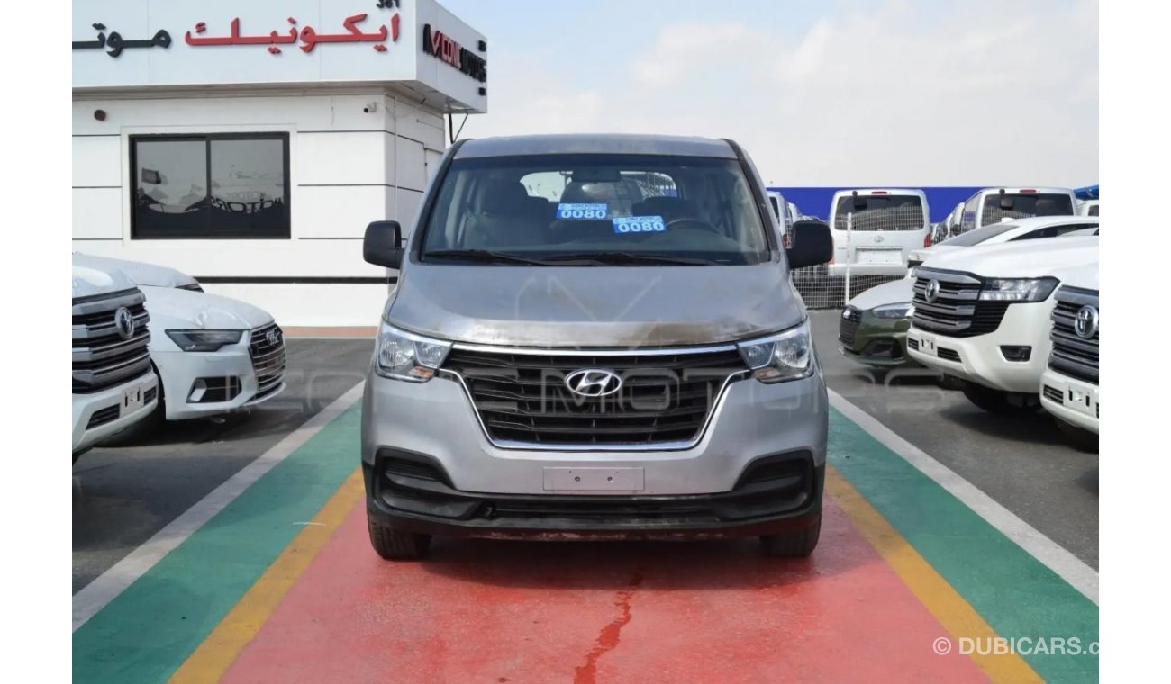 Hyundai H-1 Base 2019 HYUNDAI H-1 2.5L DIESEL 12-SEATER M/T GL MINI-BUS