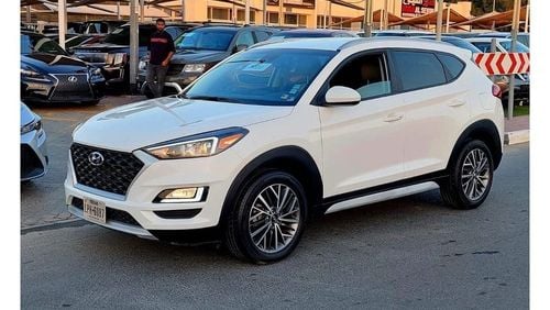 Hyundai Tucson very clean car