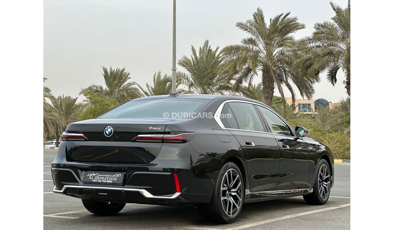 بي أم دبليو 740Li BMW 740i 2023 GCC   V8