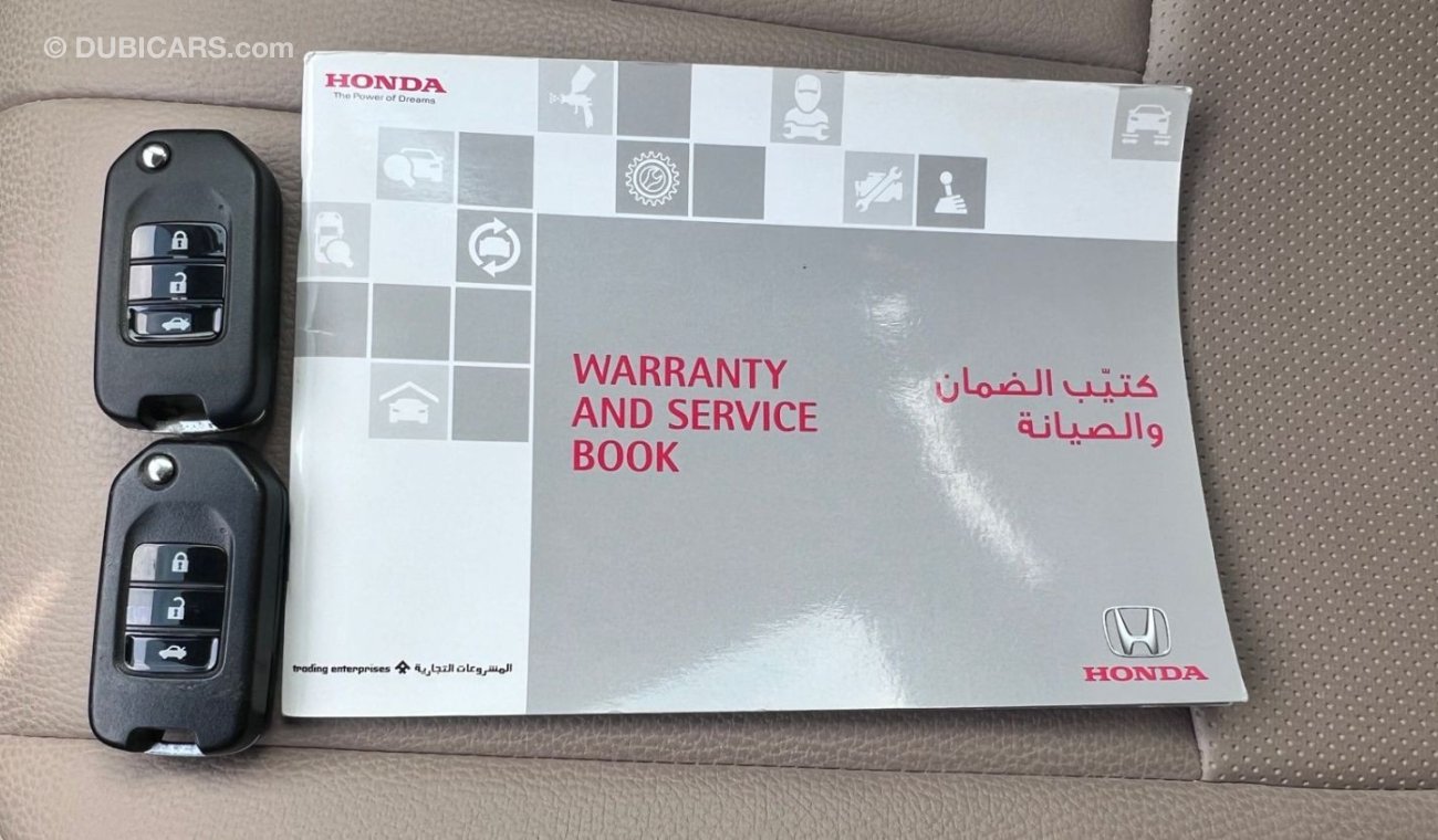 Honda Civic LX AED 920 PM | FIRST OWNER | FULL SERVICE HISTORY | HONDA CIVIC 2020 | GCC | 2 KEYS