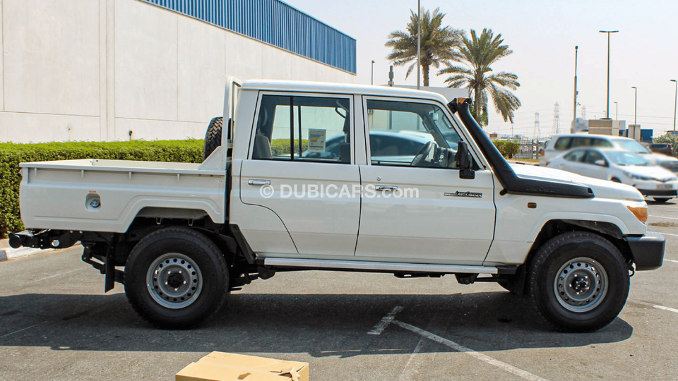 New Toyota Land Cruiser 70 4.5L DC T DSL - E M 2023 for sale in Dubai ...