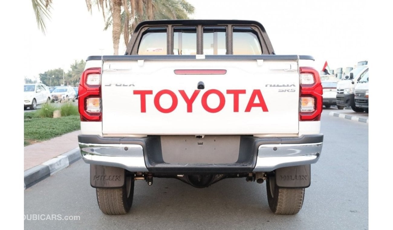 Toyota Hilux TOYOTA_HILUX_2.7L_2024_FULL_OPTIOS_SAUDI_AUTOMATIC