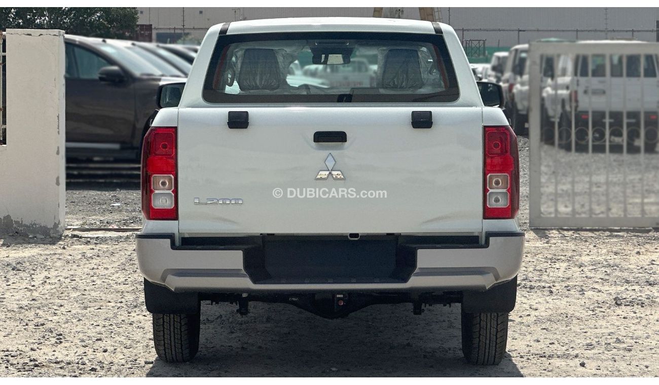 ميتسوبيشي L200 Mitsubishi L200 2.4L Diesel DC 4WD GL New Face 5Manual Transmission 2024MY