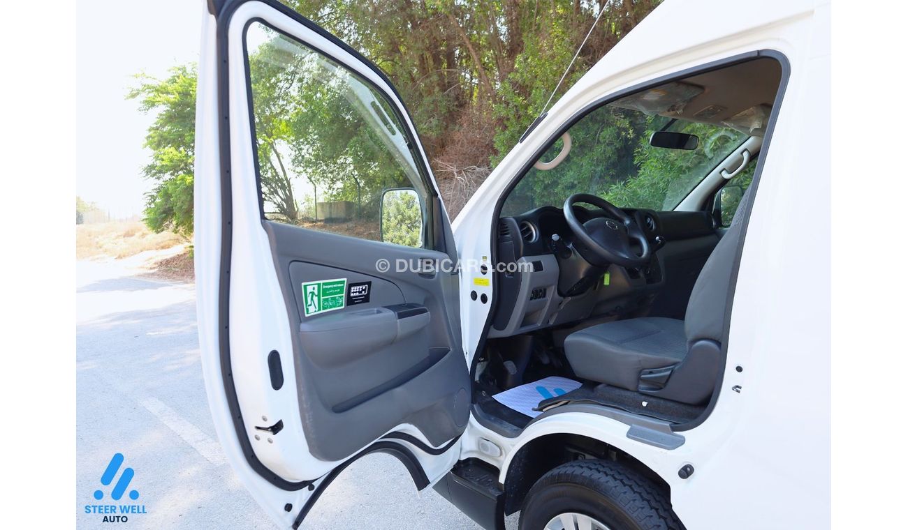 نيسان أورفان Std NV350 - 13 High Back Seats - Passenger Van - MT Petrol - GCC - Ready to Drive