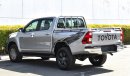 تويوتا هيلوكس SR5 2.4L 4X4 Diesel M/T