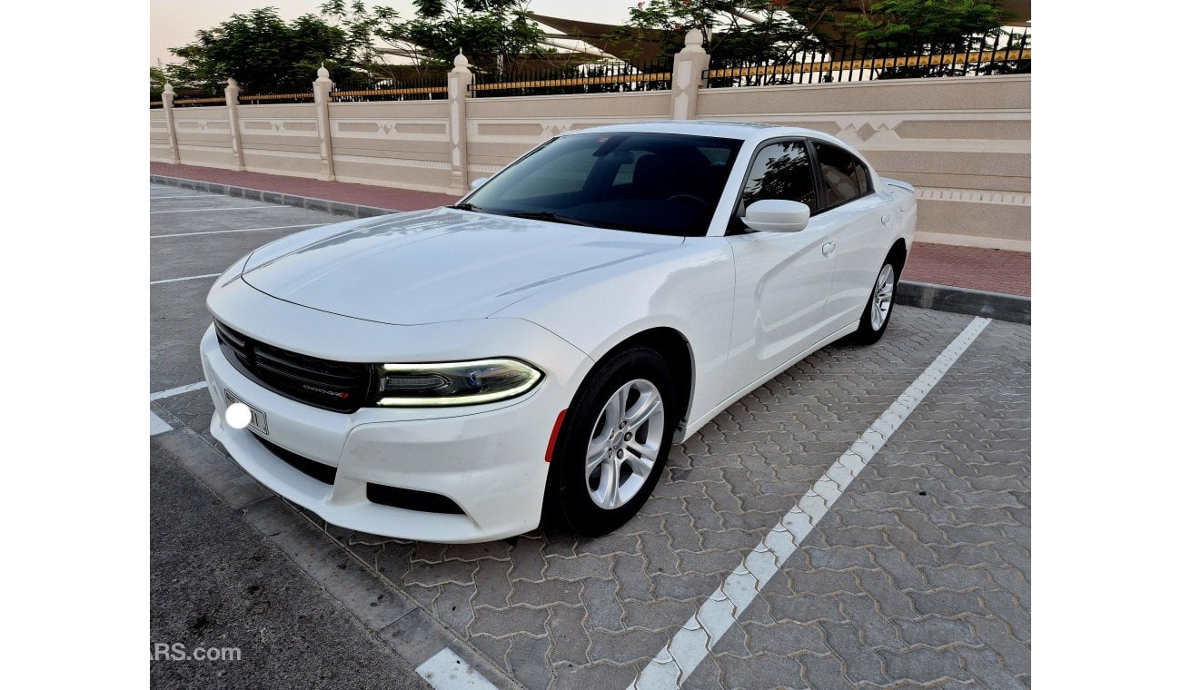 Dodge Charger SXT