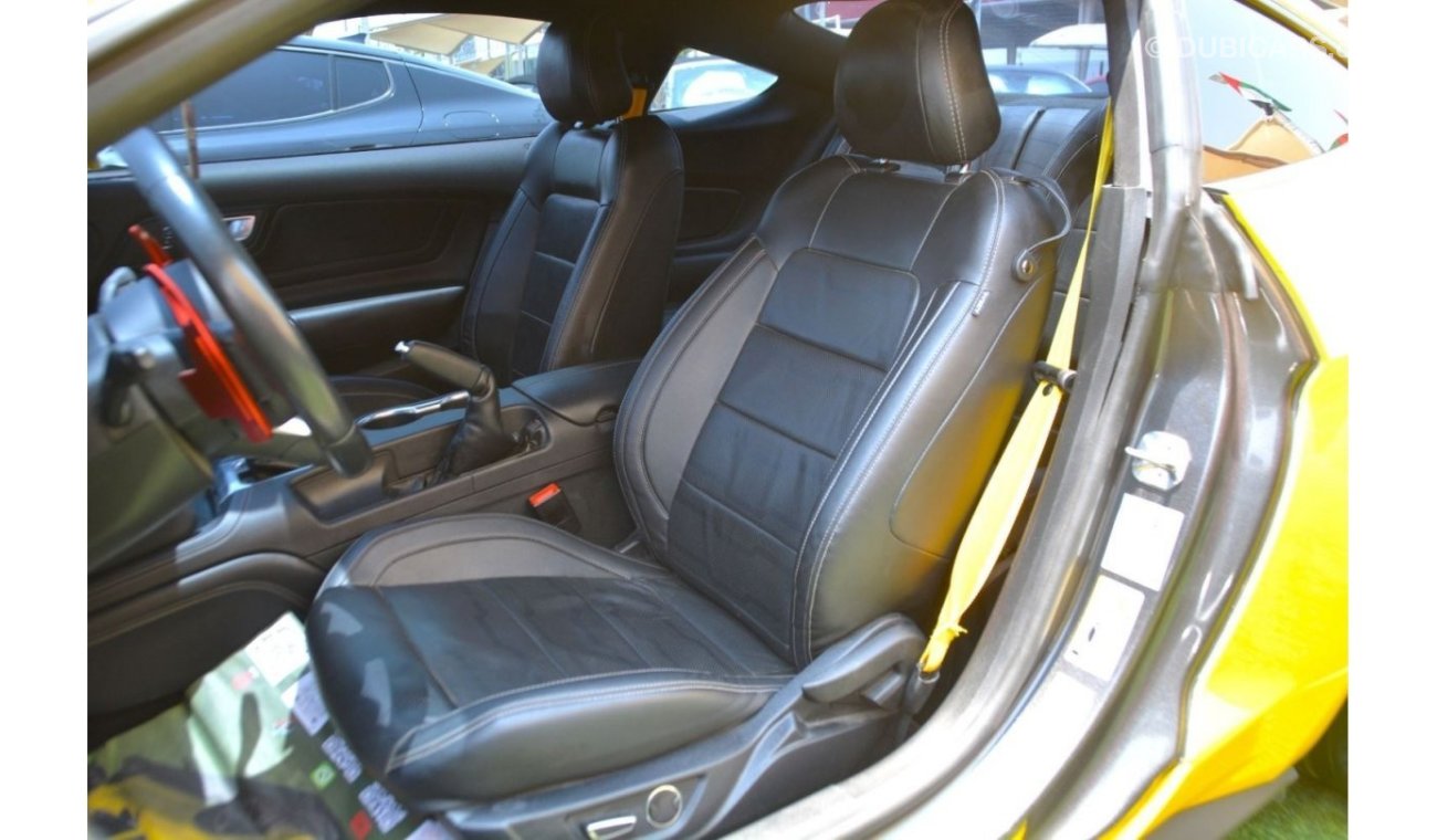 Ford Mustang EcoBoost Premium CLEAN TITLE //PERFORMENCE//FULL OPTION//DIGITEL //RADAR//NICE COLOR