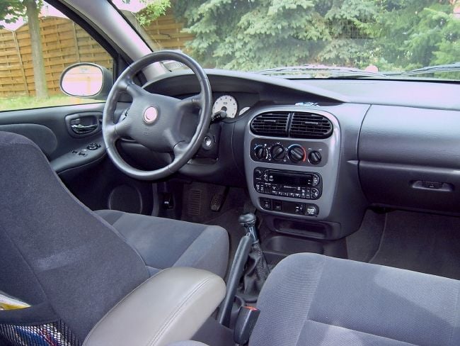 Chrysler Neon interior - Cockpit