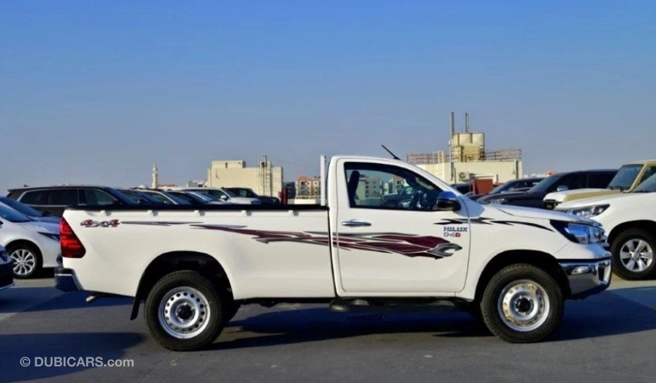 تويوتا هيلوكس Toyota Hilux Single Cab 2.4L Manual