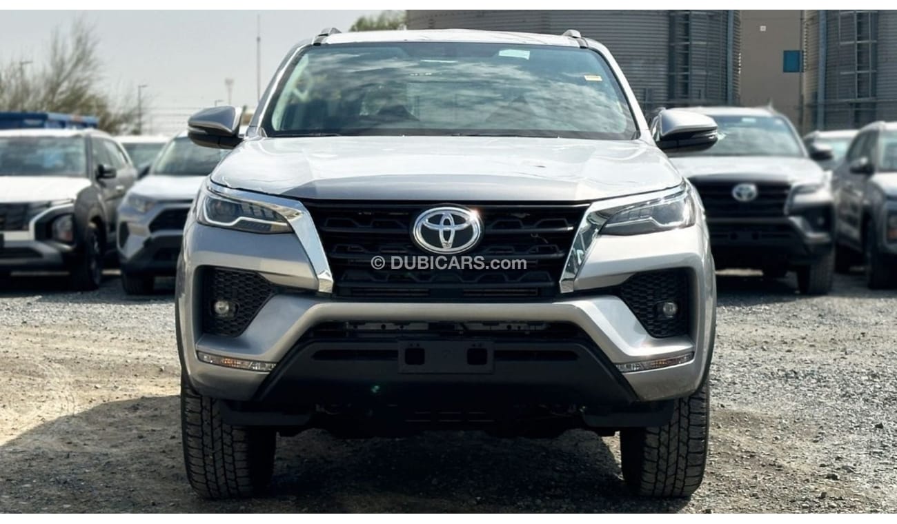 Toyota Fortuner 2.4L V4 DIESEL 4WD AT(EXPORT ONLY)